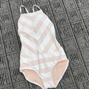 CALVIN KLEIN WHITE FULLY LINED LASER CUT OUT 1 PC ONE PIECE SWIMSUIT XS